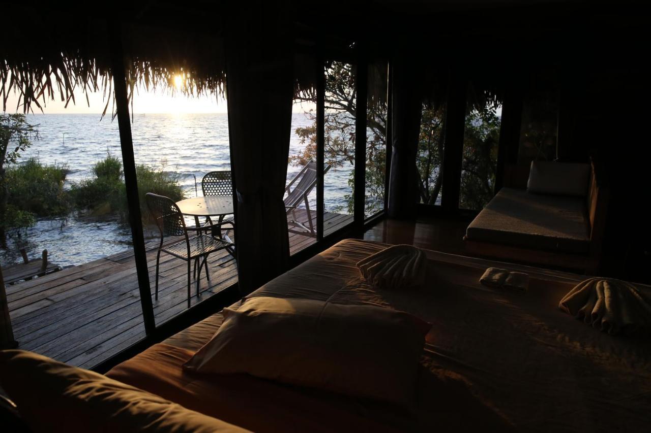 Wetlandcamp บ้านชายเล Phatthalung Eksteriør bilde