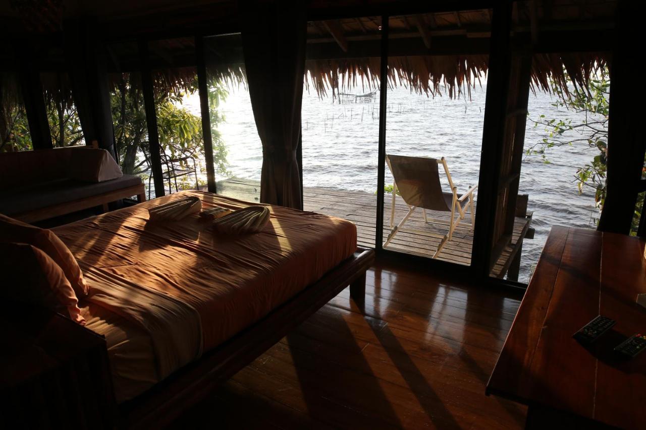 Wetlandcamp บ้านชายเล Phatthalung Eksteriør bilde