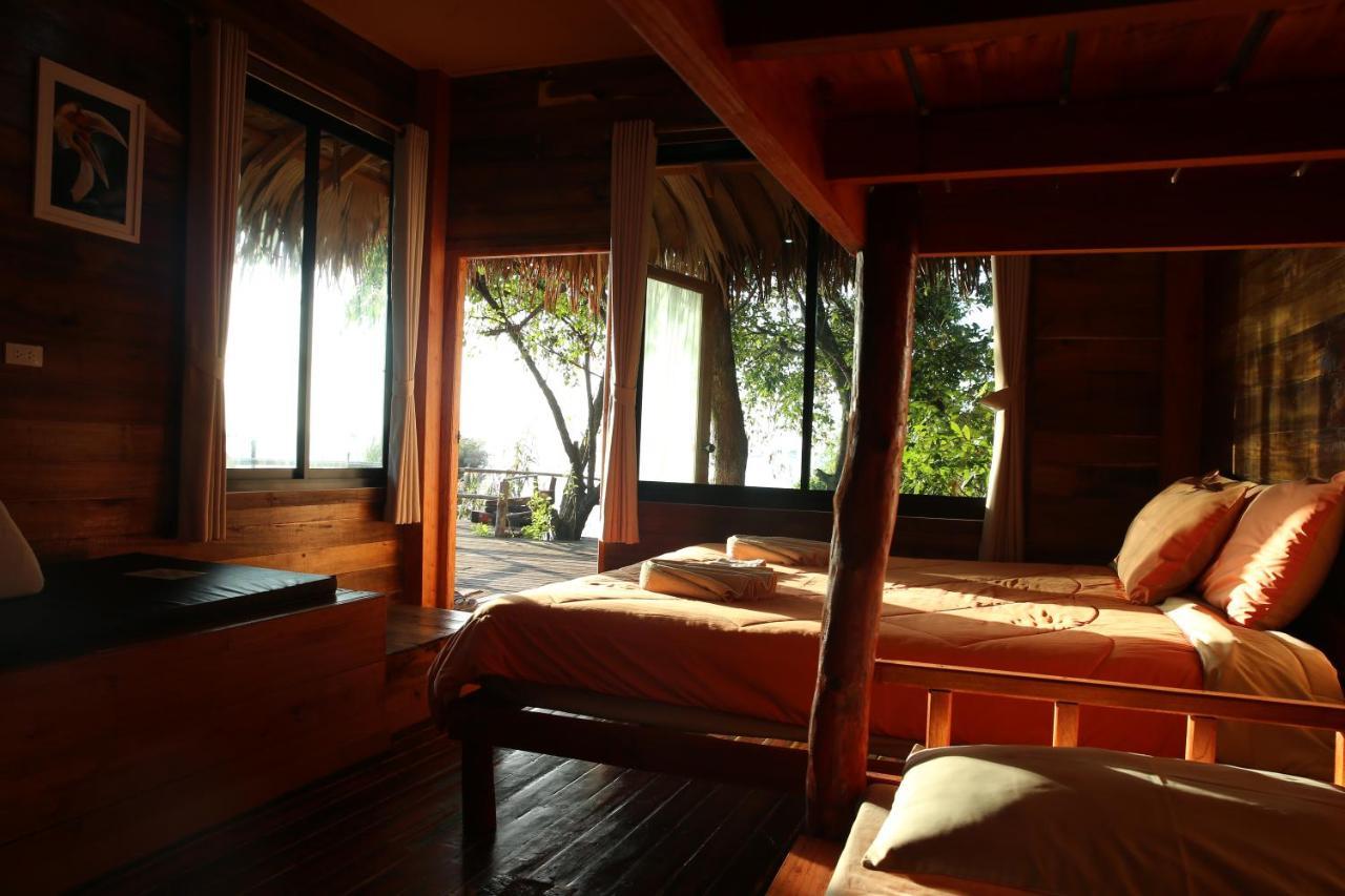 Wetlandcamp บ้านชายเล Phatthalung Eksteriør bilde